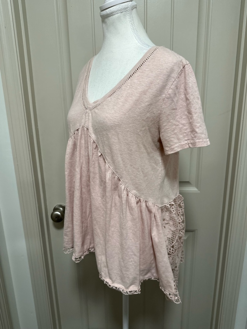 Umgee Pale Pink V-Neck Babydoll Tunic with Crochet Hem